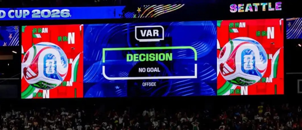 此时此刻,没有人比伊朗球员更悲伤